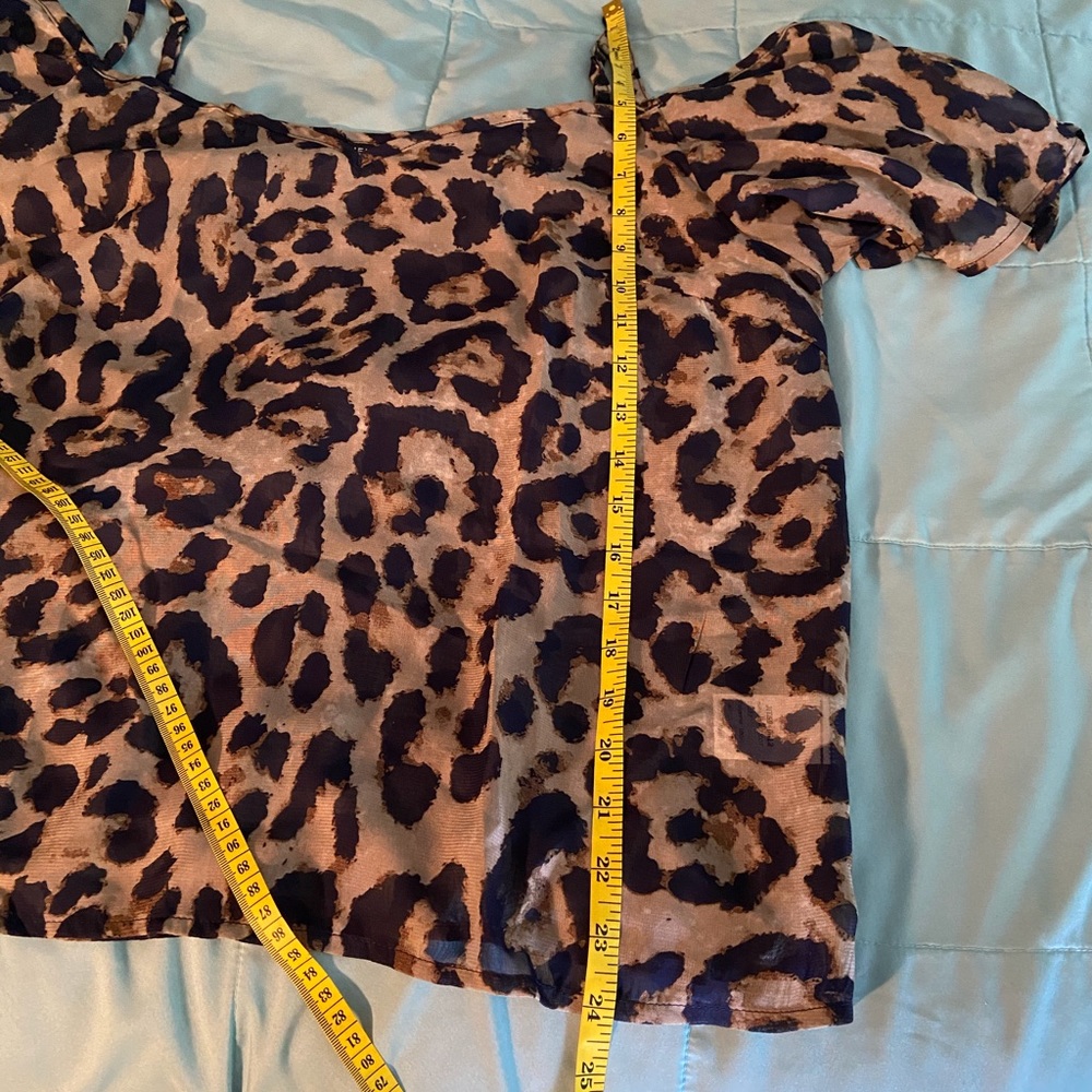1 XL LEFT! Leopard Cold Shoulder Top Blouse Shirt - Picture 12 of 12